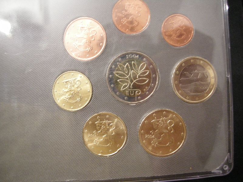 (afbeelding voor) UNC set Finland 2004 van 1 cent tot en met 2 euro